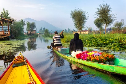kashmir couple tour
